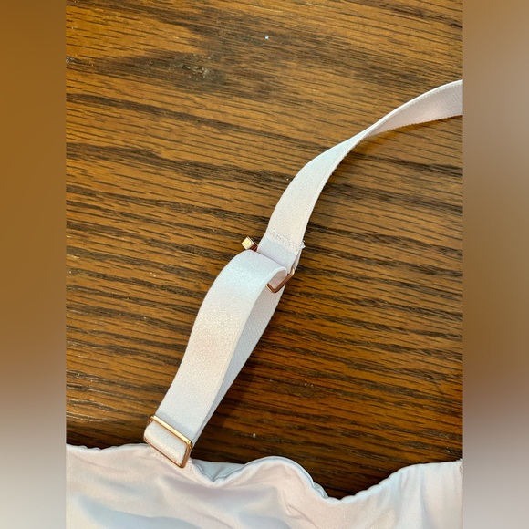 Aerie Real Power Plunge Push Up Bra in color Lilac Ice, size 36D - Picture 3 of 11